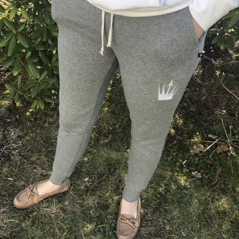 Notch Brand Embroidered Jogger - GRAY